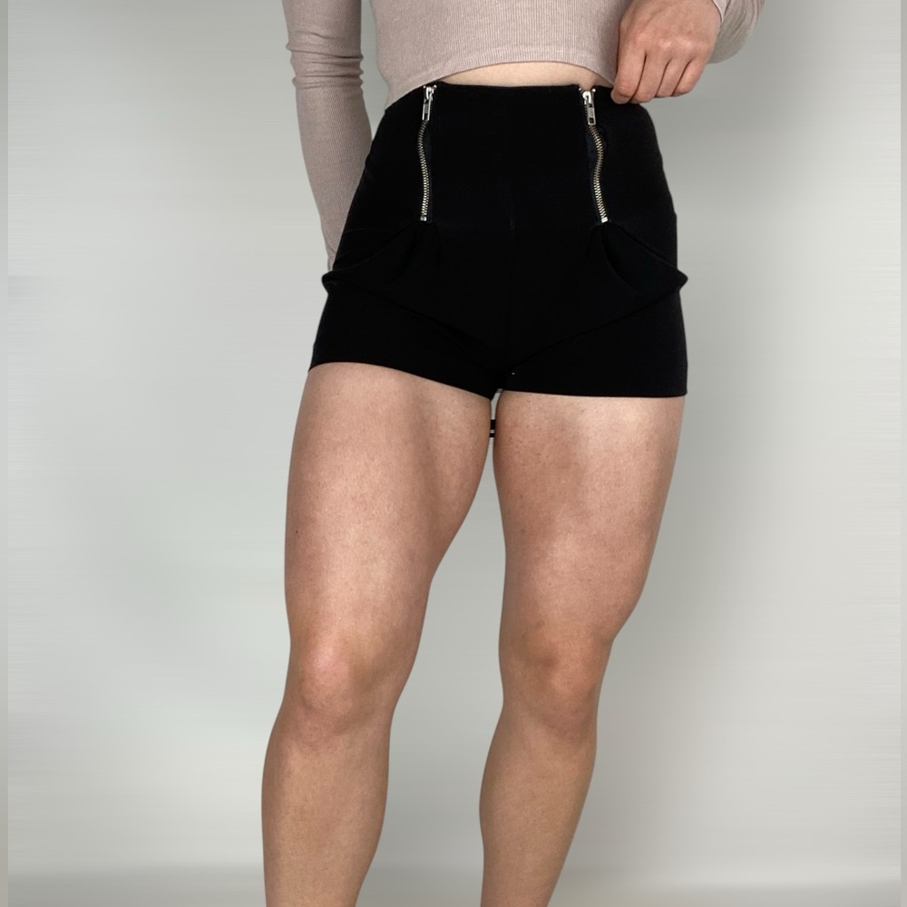 NBD High Waisted Zip Shorts Black